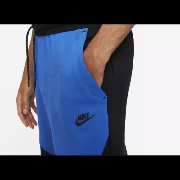 NWT Nike Sportswear Tech Fleece Men's Jogger SLIM FIT regular length CU4495 017 - Picture 2 of 7